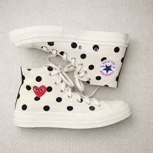 Comme des Garçons PLAY x Converse Chuck Taylor Hi Polka Dot Heart – M6 | W8
